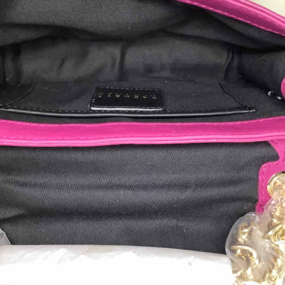 Barney’s NewYork Golden Metal Chain Leather Envelope Mini Bag magenta purple - Picture 4 of 5